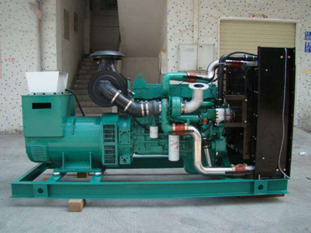 白鹭湖管理区1100kw康明斯柴油发电机组图片 白鹭湖管理区1100kw康明斯柴油发电机组图片